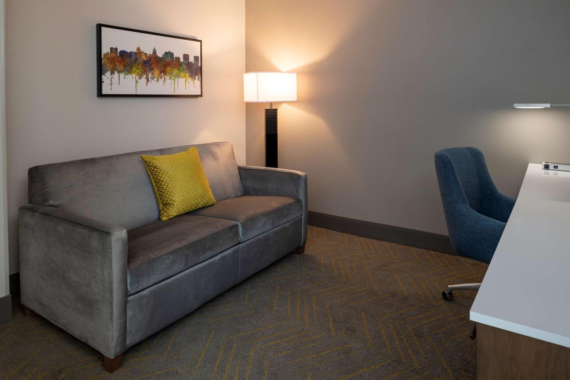 Doubletree By Hilton Madison East Hotel Luaran gambar