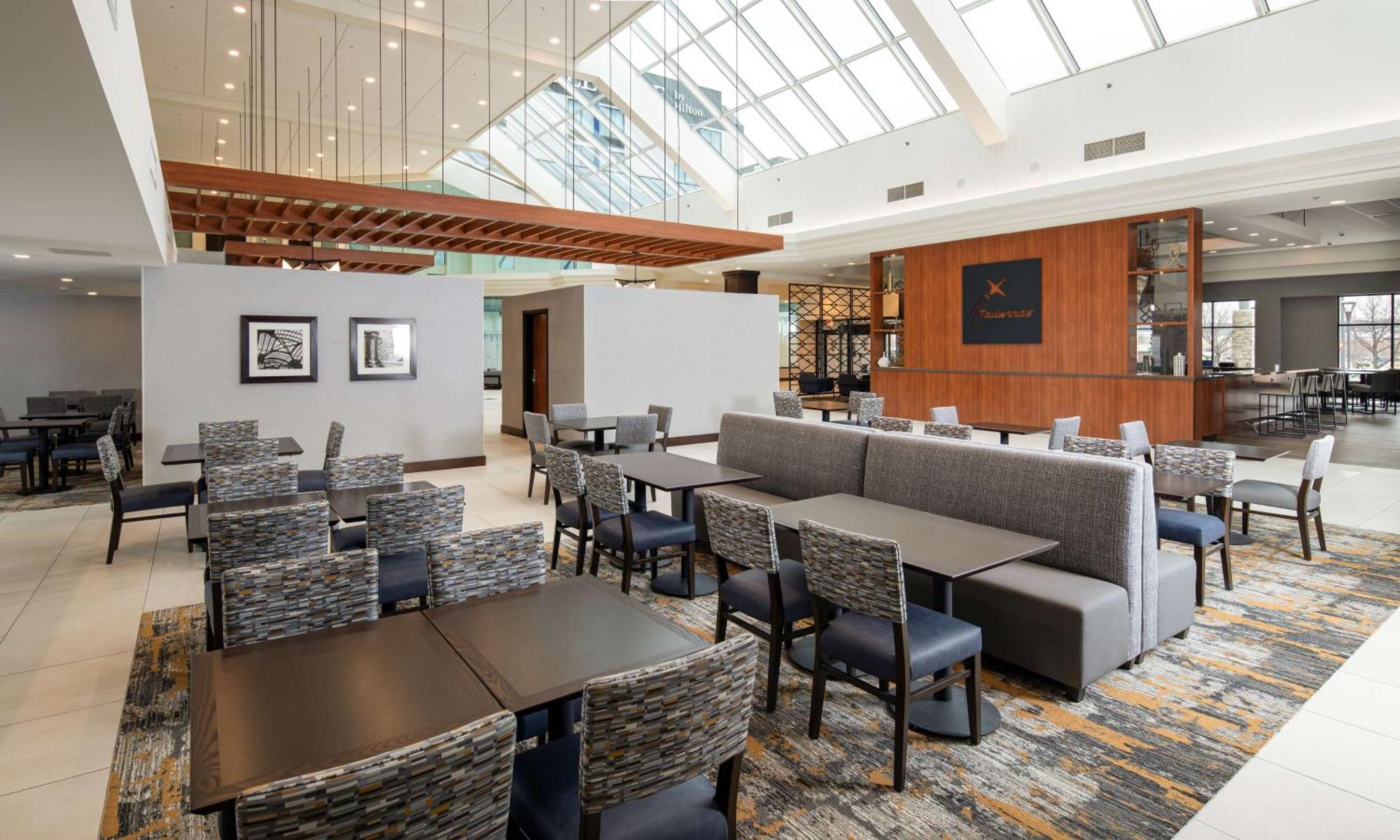 Doubletree By Hilton Madison East Hotel Luaran gambar